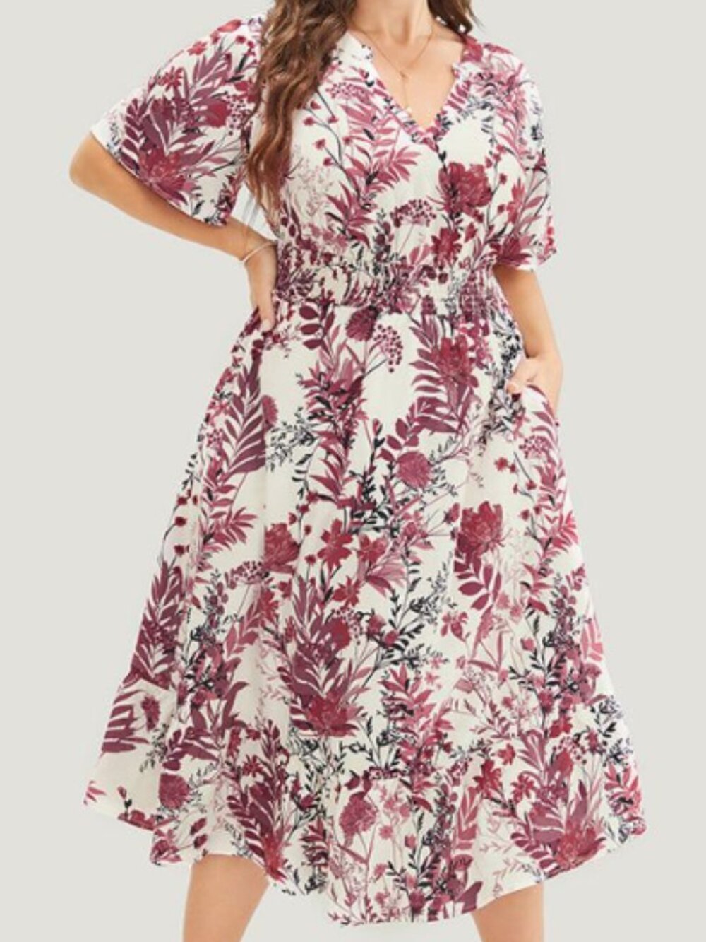 BloomChic Floral V-Neck Dress Size 26